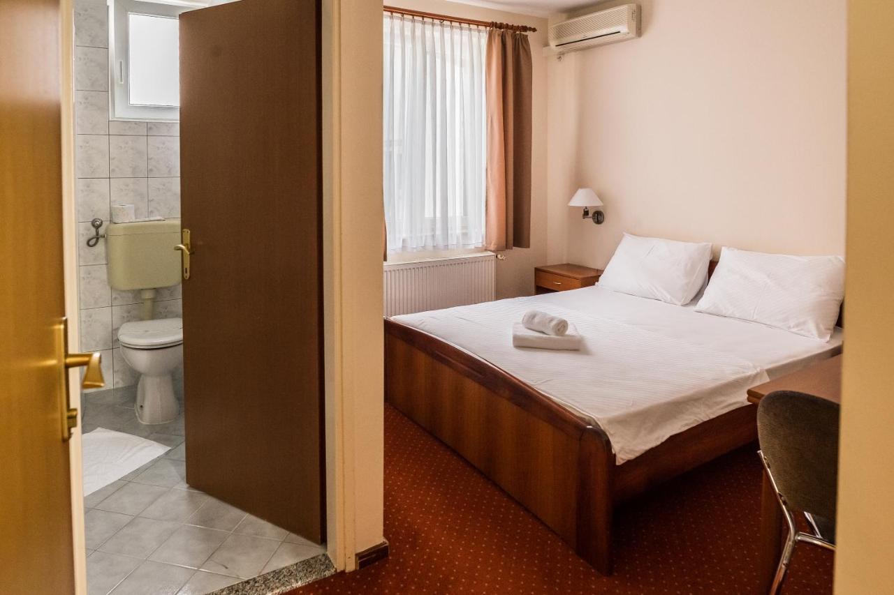 Hotel Carlstadt Karlovac Eksteriør bilde