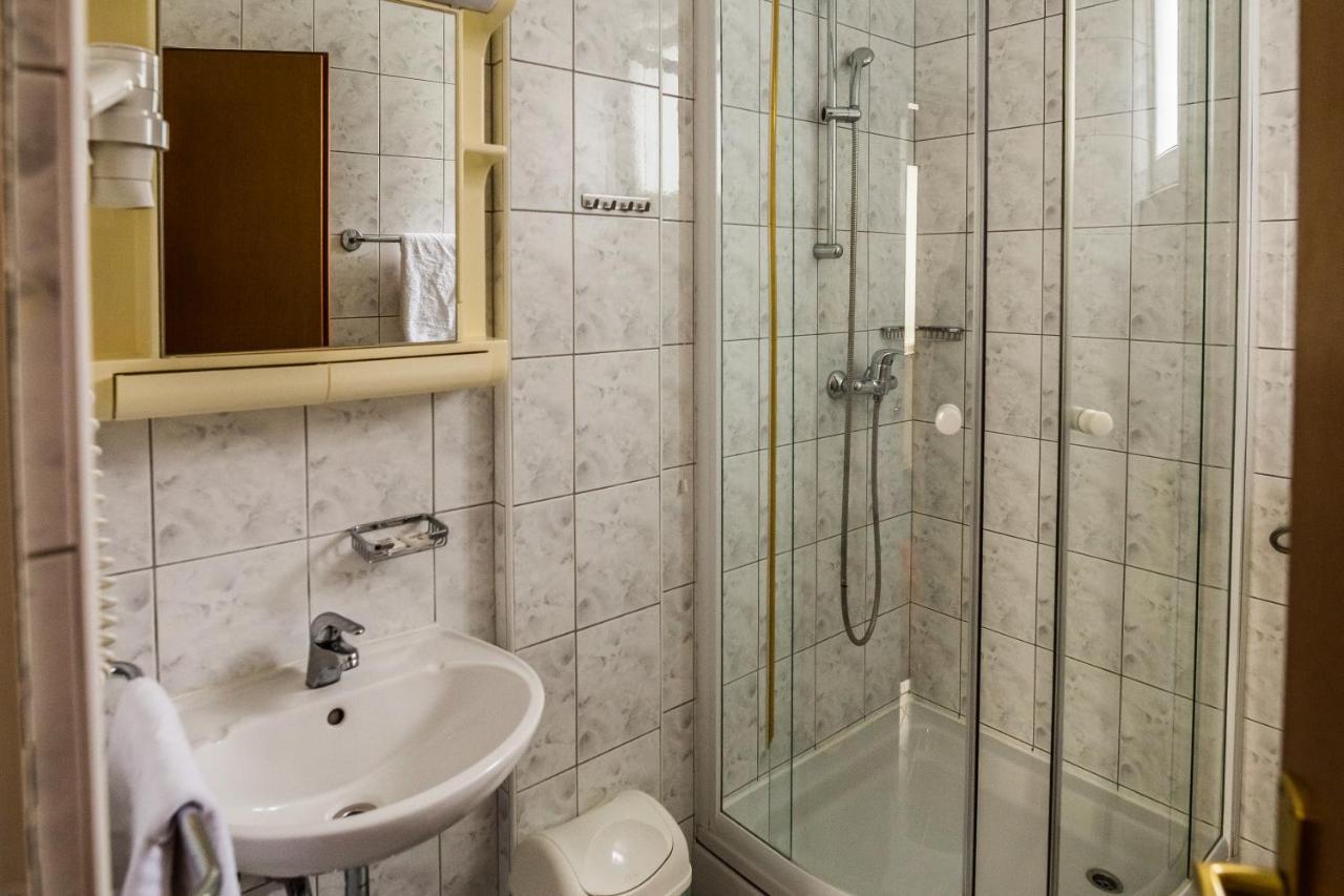 Hotel Carlstadt Karlovac Eksteriør bilde