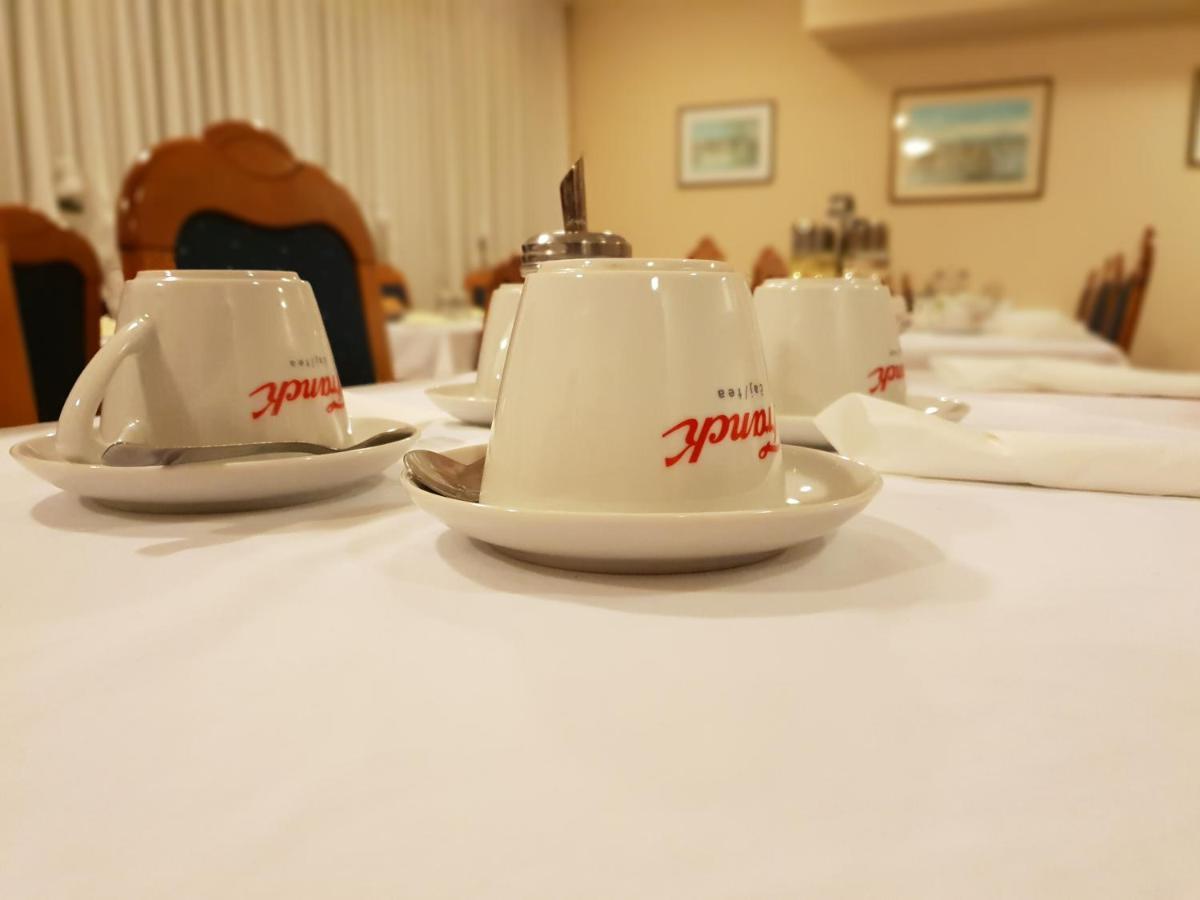 Hotel Carlstadt Karlovac Eksteriør bilde
