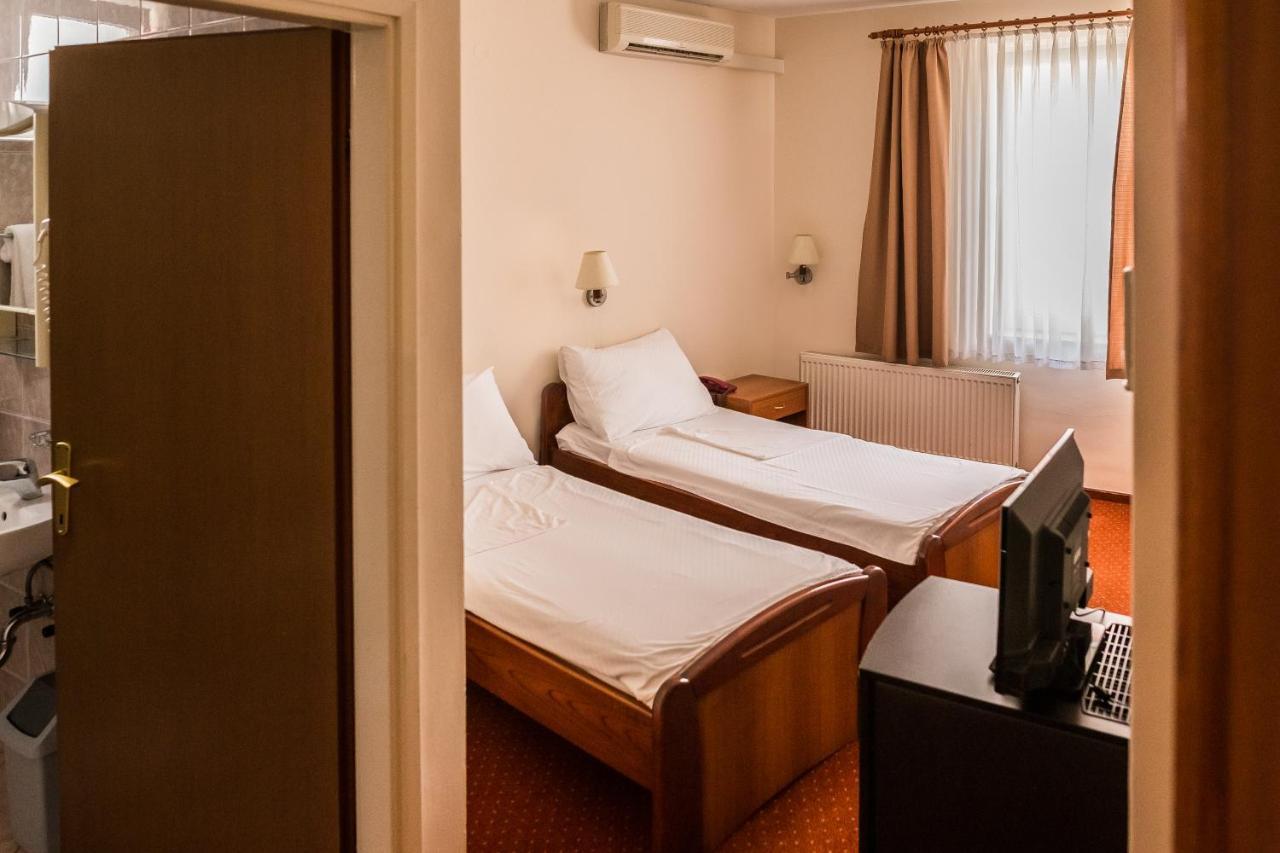 Hotel Carlstadt Karlovac Eksteriør bilde
