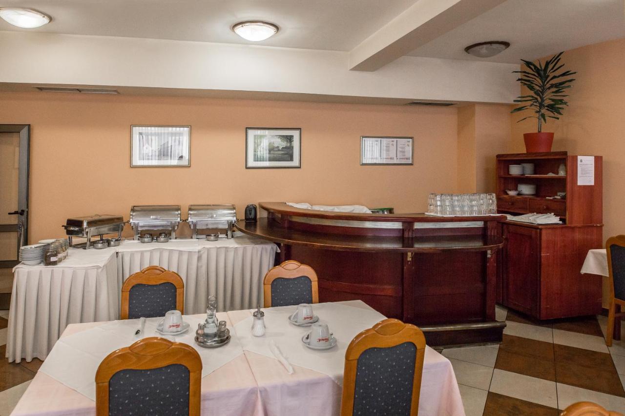 Hotel Carlstadt Karlovac Eksteriør bilde