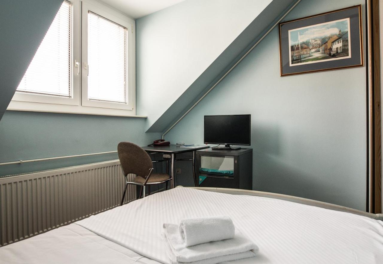 Hotel Carlstadt Karlovac Eksteriør bilde